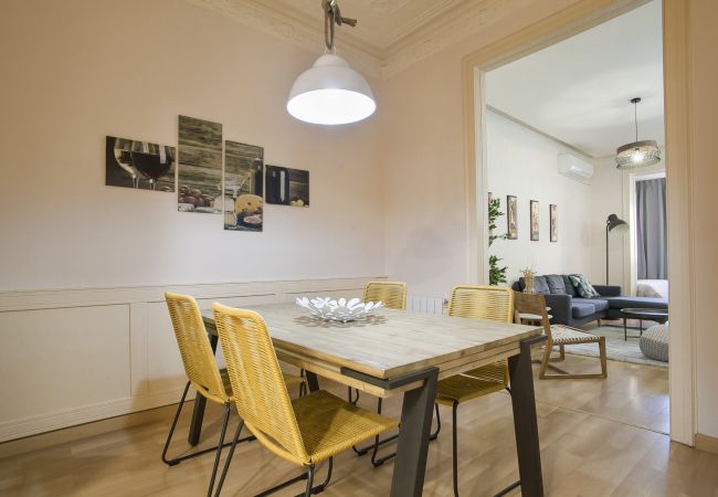 Apartamento en Barcelona - Gaudi 16 Apartamento en Barcelona - Gaudi 16