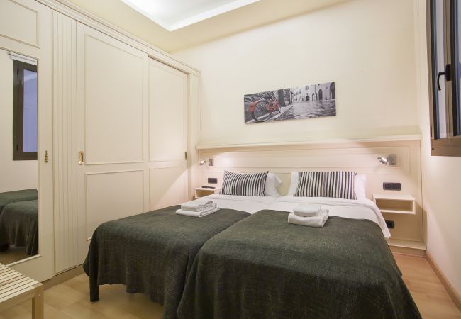 Apartamento en Barcelona - Gaudi 16 Apartamento en Barcelona - Gaudi 16