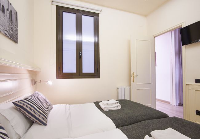 Apartamento en Barcelona - Gaudi 16 Apartamento en Barcelona - Gaudi 16