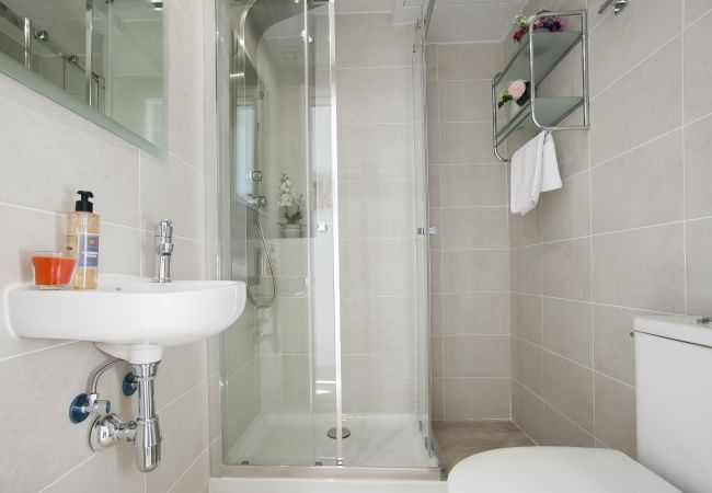 Apartamento en Castelldefels - Beachfront Penthouse YB2V3 Apartamento en Castelldefels - Beachfront Penthouse YB2V3