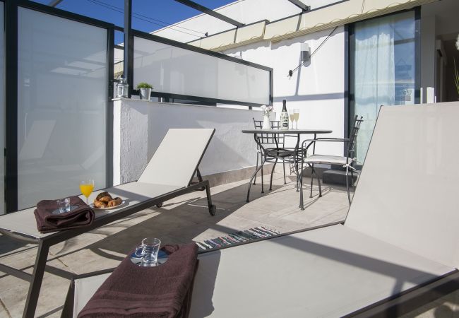 Apartamento en Castelldefels - Beachfront Penthouse YB2V3 Apartamento en Castelldefels - Beachfront Penthouse YB2V3