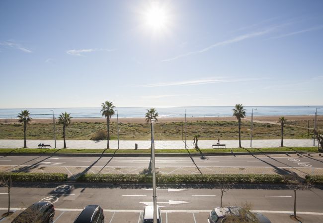 Apartamento en Castelldefels - Beachfront Penthouse YB2V3 Apartamento en Castelldefels - Beachfront Penthouse YB2V3