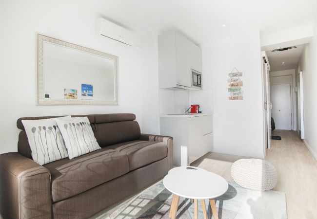 Apartamento en Castelldefels - Exterior Apartment RJ1H6 Apartamento en Castelldefels - Exterior Apartment RJ1H6