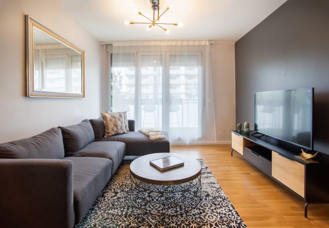 Apartamento en San Adrián de Besós - Forum 1 Apartment Apartamento en San Adrián de Besós - Forum 1 Apartment