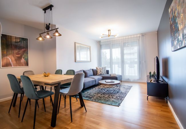 Apartamento en San Adrián de Besós - Forum 1 Apartment Apartamento en San Adrián de Besós - Forum 1 Apartment