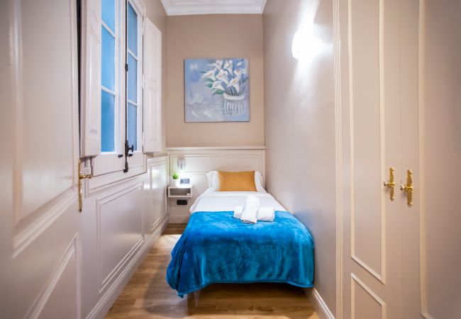 Apartamento en Barcelona - Gaudi 1 Apartment Apartamento en Barcelona - Gaudi 1 Apartment