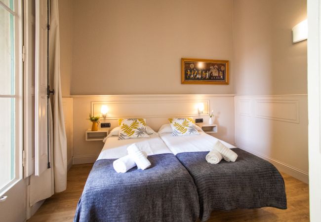 Apartamento en Barcelona - Gaudi 3 Apartment Apartamento en Barcelona - Gaudi 3 Apartment