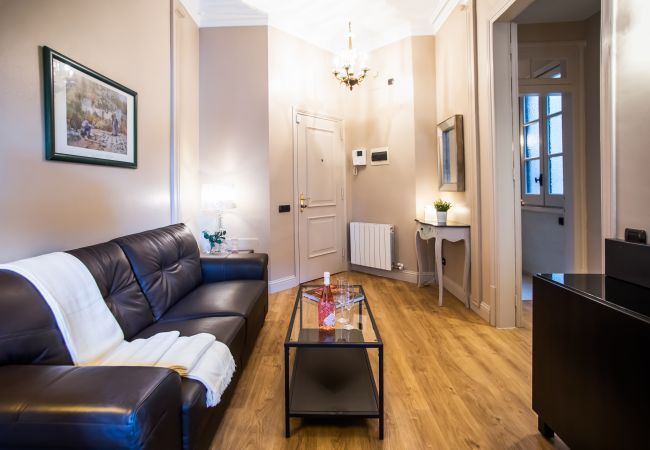 Apartamento en Barcelona - Gaudi 4 Apartment Apartamento en Barcelona - Gaudi 4 Apartment