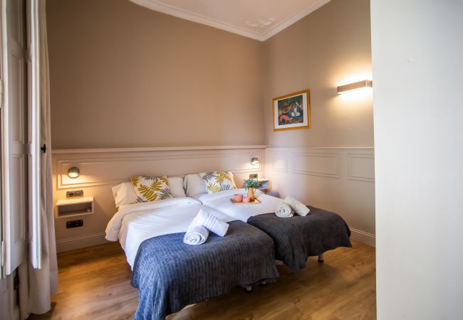 Apartamento en Barcelona - Gaudi 4 Apartment Apartamento en Barcelona - Gaudi 4 Apartment