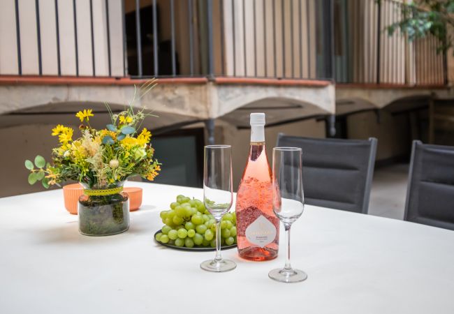 Apartamento en Barcelona - Gaudi 6 Apartment Apartamento en Barcelona - Gaudi 6 Apartment