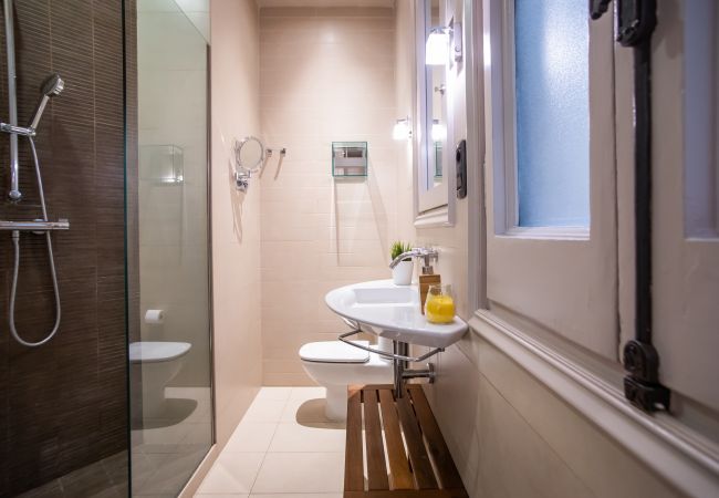 Apartamento en Barcelona - Gaudi 6 Apartment Apartamento en Barcelona - Gaudi 6 Apartment