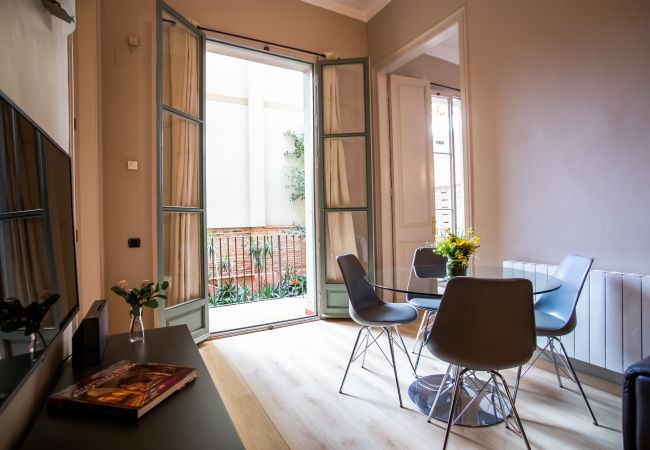 Apartamento en Barcelona - Gaudi 6 Apartment Apartamento en Barcelona - Gaudi 6 Apartment