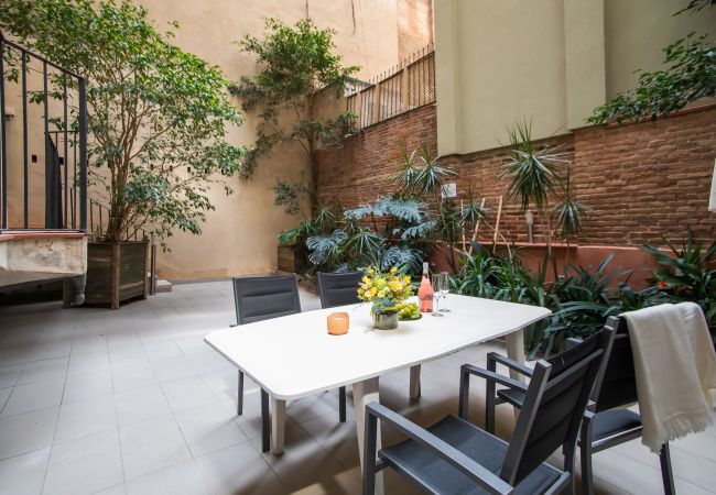 Apartamento en Barcelona - Gaudi 6 Apartment Apartamento en Barcelona - Gaudi 6 Apartment