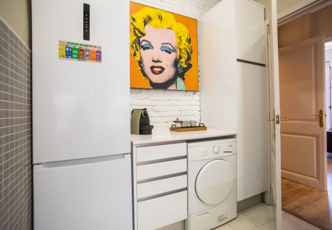 Apartamento en Barcelona - Gaudi 1 Apartment Apartamento en Barcelona - Gaudi 1 Apartment