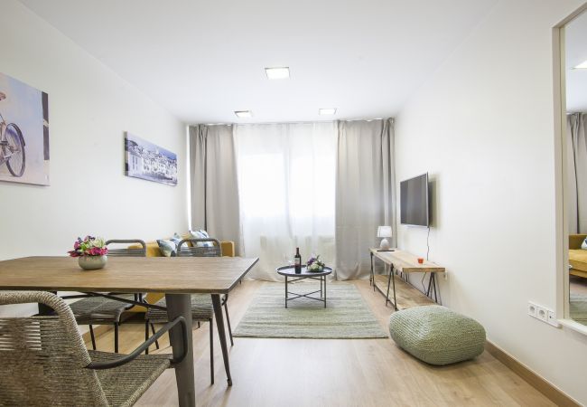 Apartment in San Adrián de Besós - Forum 2 Apartment Apartment in San Adrián de Besós - Forum 2 Apartment