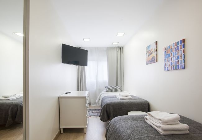Apartment in San Adrián de Besós - Forum 2 Apartment Apartment in San Adrián de Besós - Forum 2 Apartment
