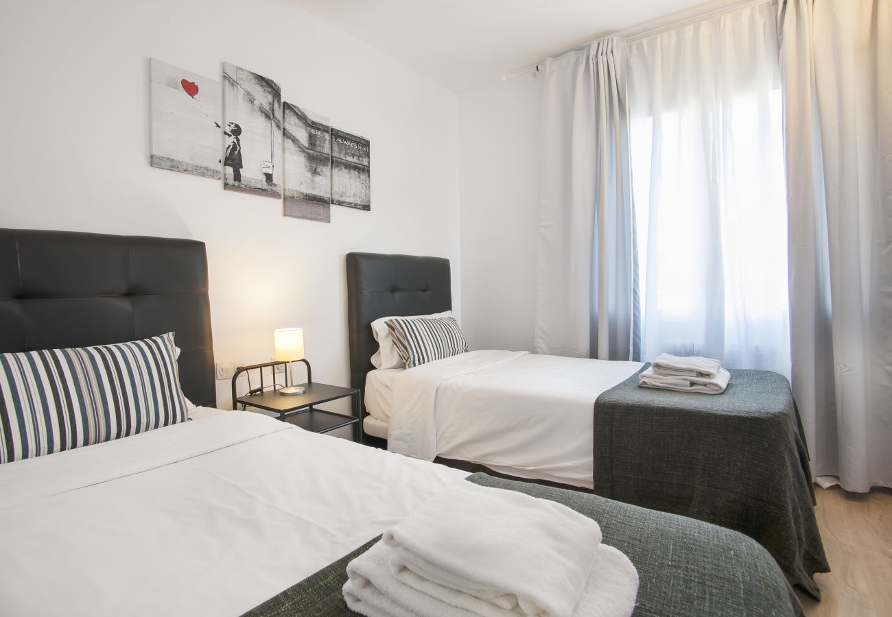 Apartment in Barcelona - Gaudi 12 Apartment in Barcelona - Gaudi 12