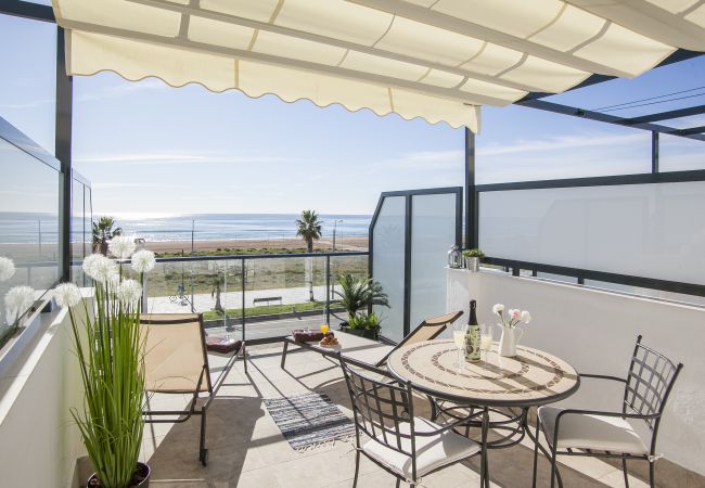  in Castelldefels - Beachfront Penthouse ZA2N4