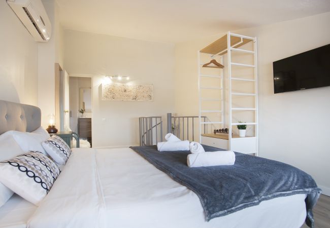 Apartment in Barcelona - Miro 2 Duplex Apartment in Barcelona - Miro 2 Duplex