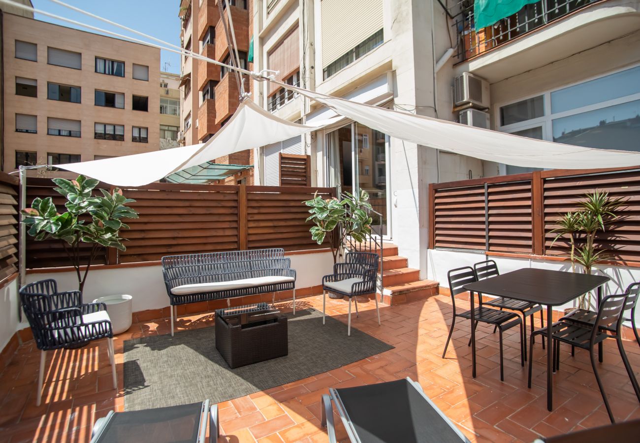 Apartment in Barcelona - Miro 8 Apartment